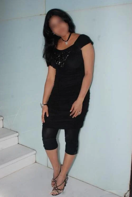 Call Girls Charbagh